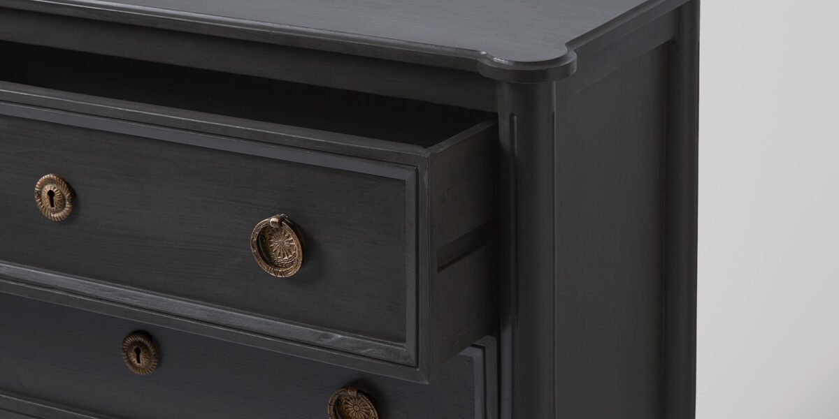 Dawson Big Drawer - Image 2