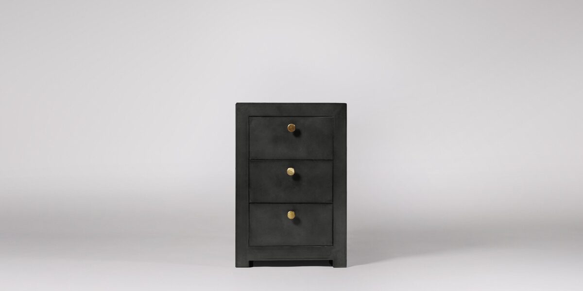 Deverell Bed Side - Image 3