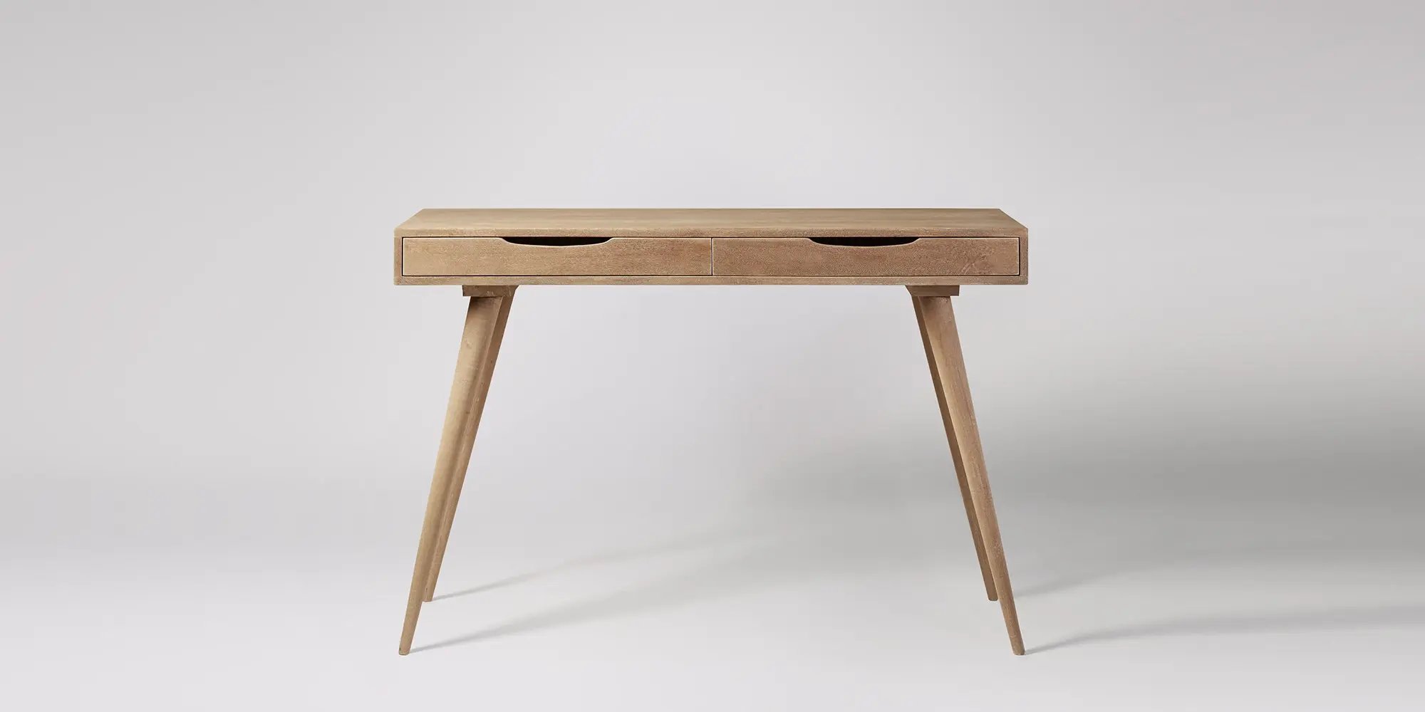 outdoor teak furniture