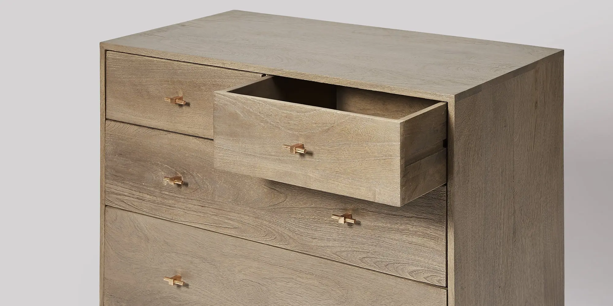 outdoor teak furniture
