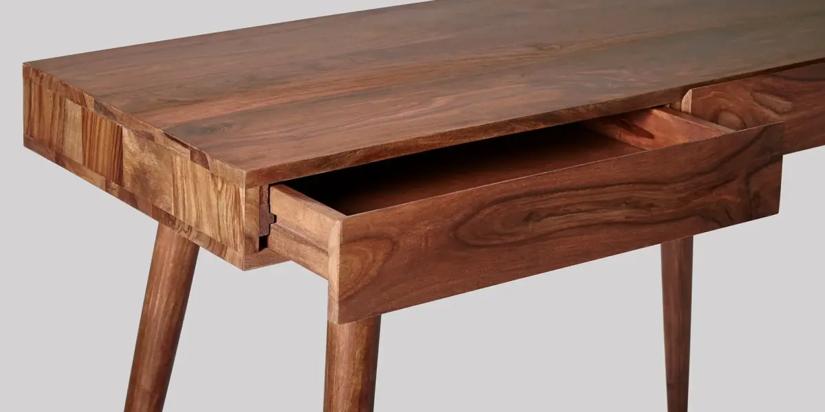 outdoor teak furniture